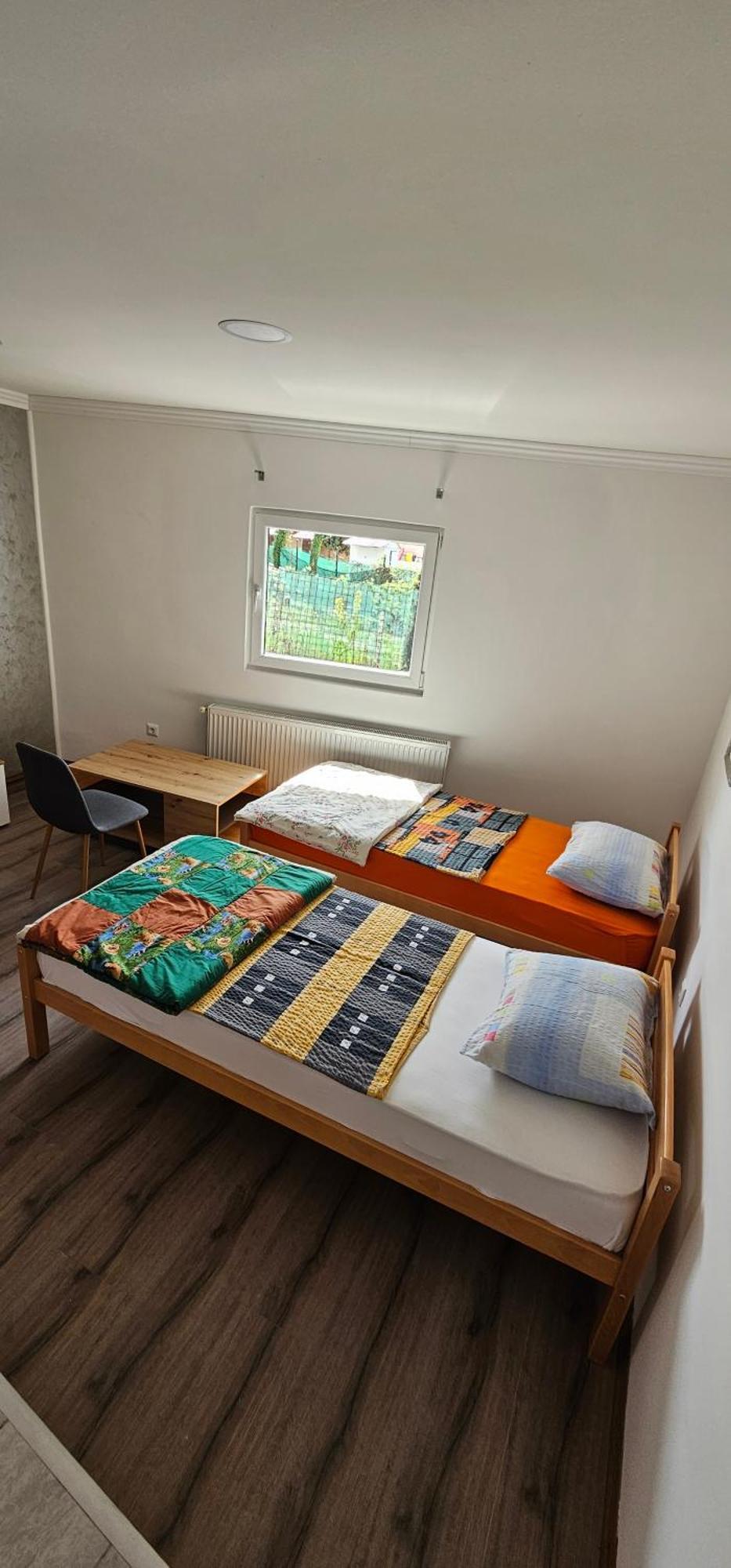 Apartmani Roki ทูซลา ภายนอก รูปภาพ